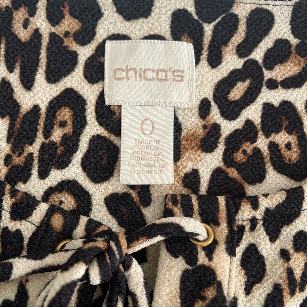 Chico's Animal Print Top Size 0 (#2054) - Picture 5 of 7
